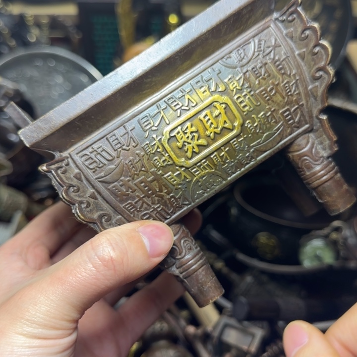 铜器把玩摆件链接