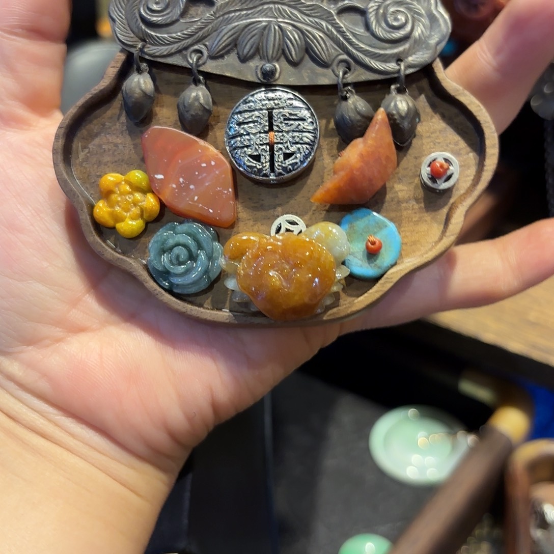 翡翠未镶嵌颈饰原创