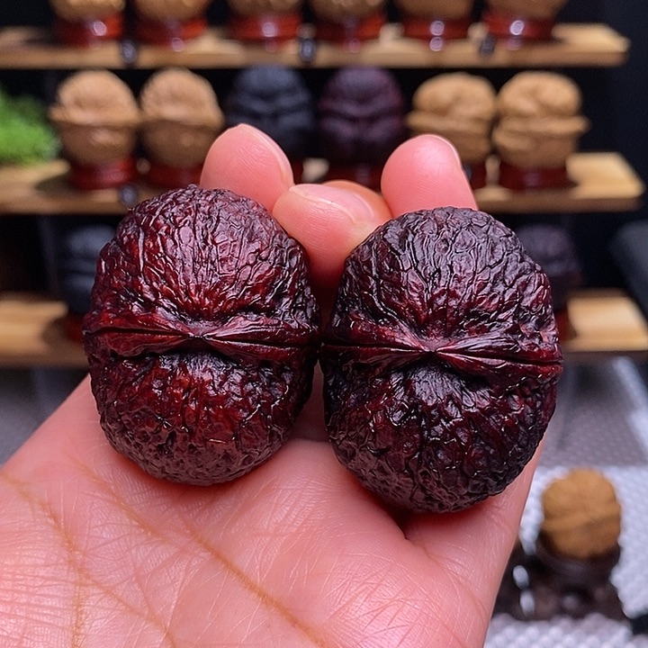 文玩核桃把件泰伦元宝5