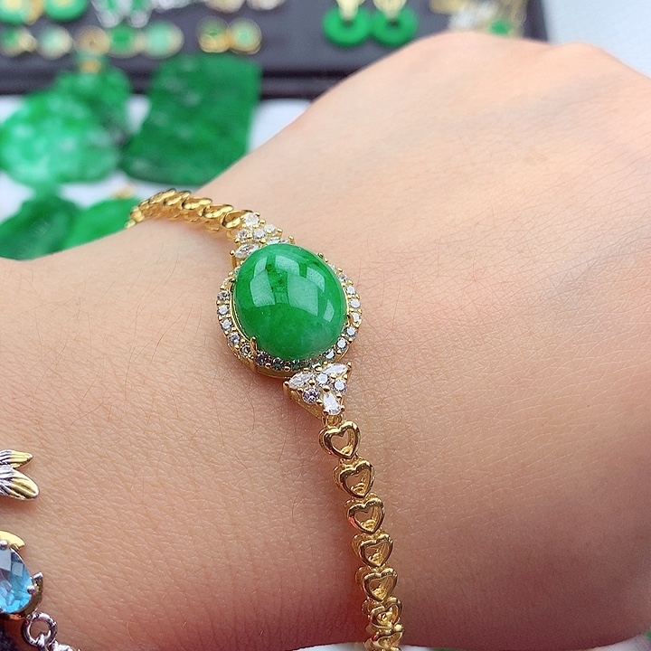 翡翠颈饰银S925镶嵌翡翠