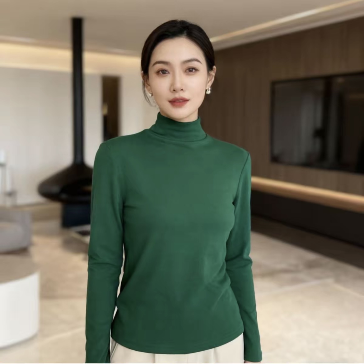 2025冬季新款纯色显瘦半高领低领打底衫气质百搭长袖保暖衣