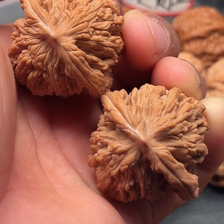 把件文玩核桃虎头42