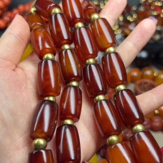 玛瑙/玉髓颈饰未镶嵌