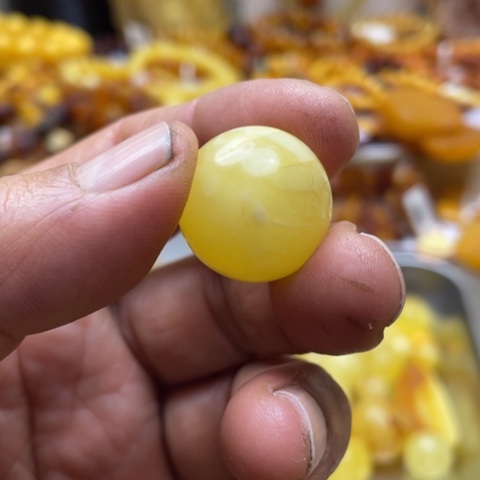 手串蜜蜡未镶嵌吊坠
