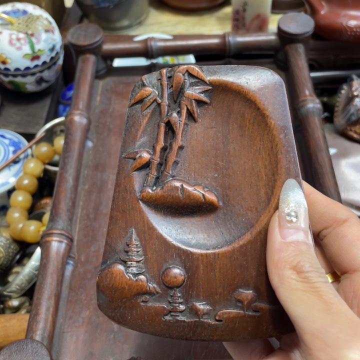 红酸枝木类端景台