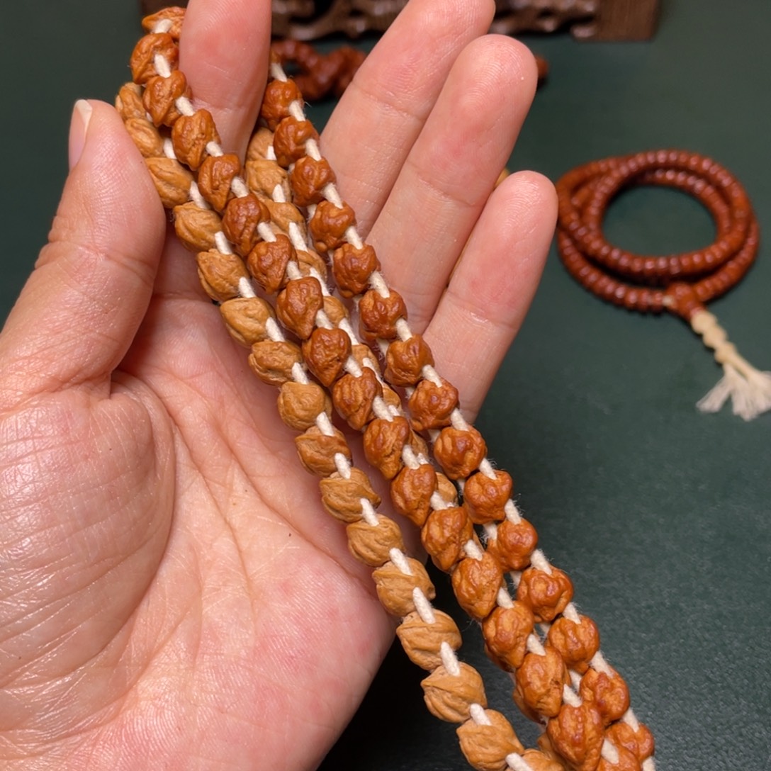 柏香籽/百香籽吊坠蛇骨手持