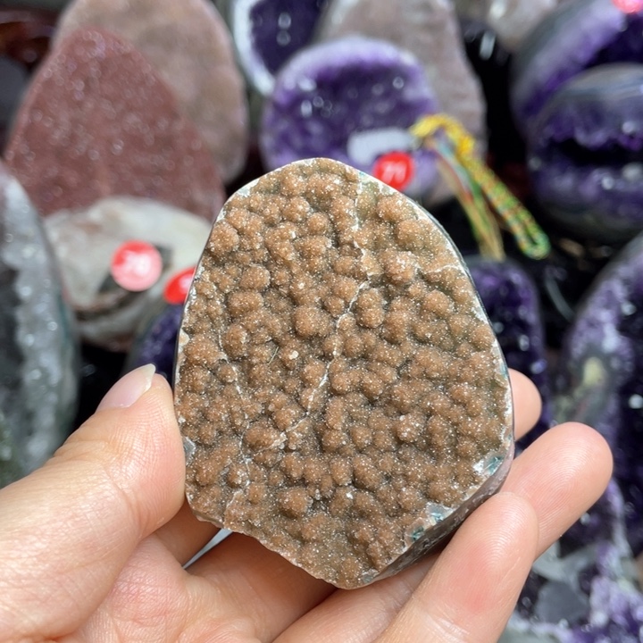 水晶摆件未镶嵌捡漏