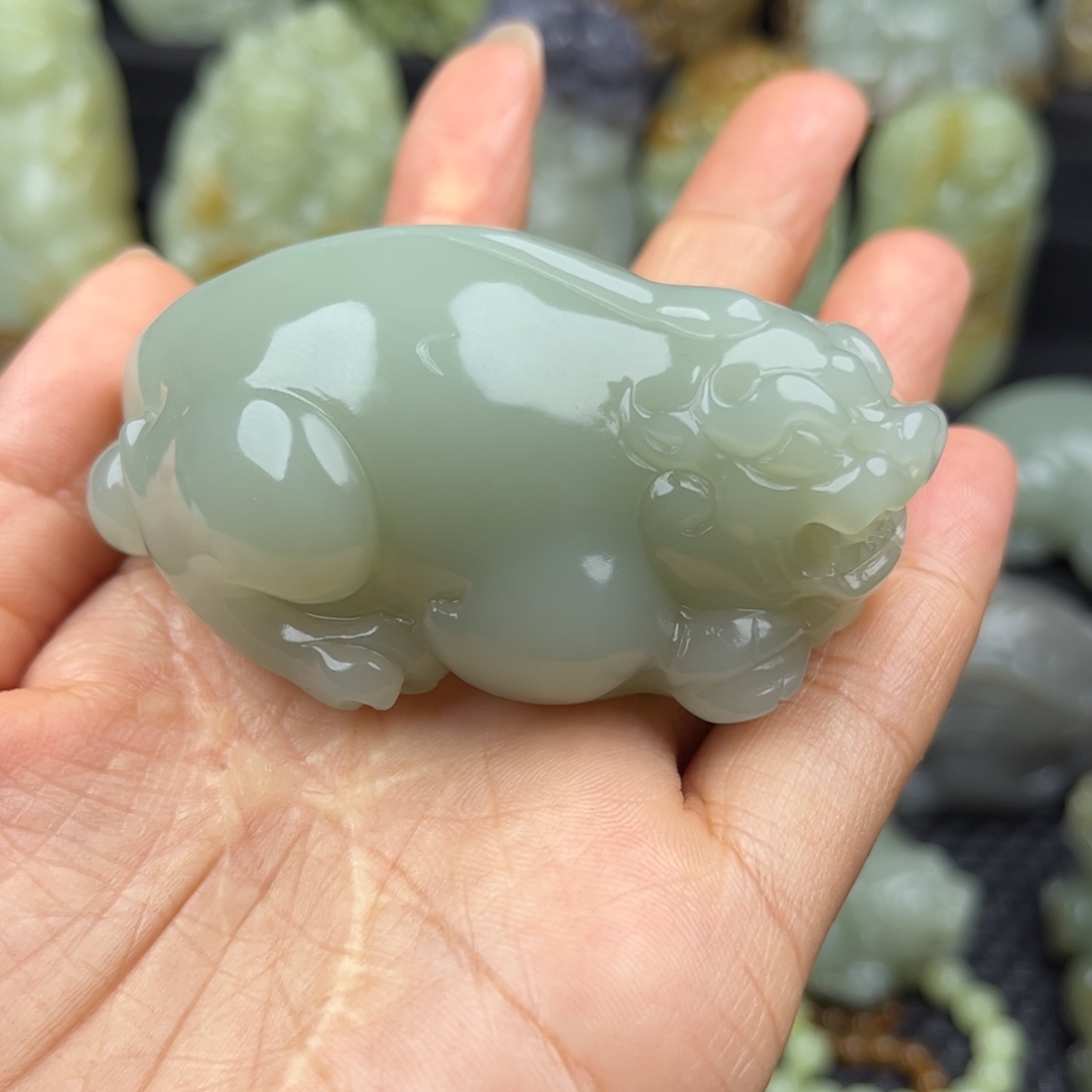 X***X和田玉未镶嵌把件