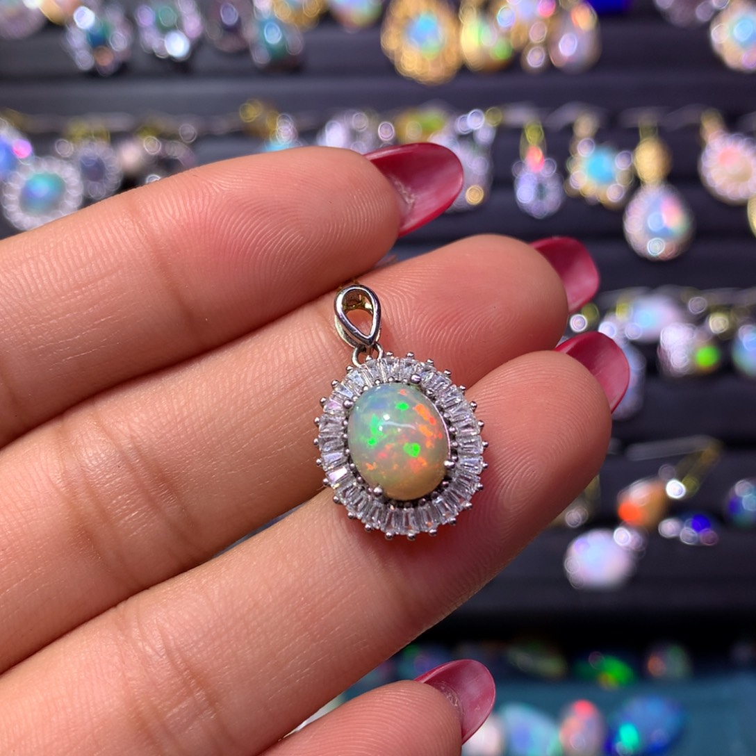 欧泊银S925镶嵌吊坠款