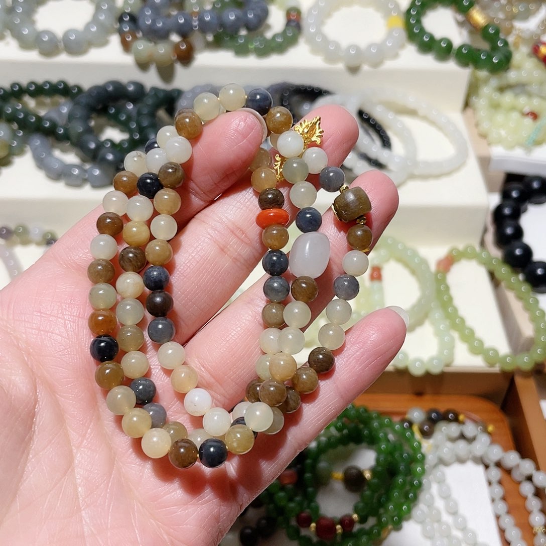 和田玉手串未镶嵌