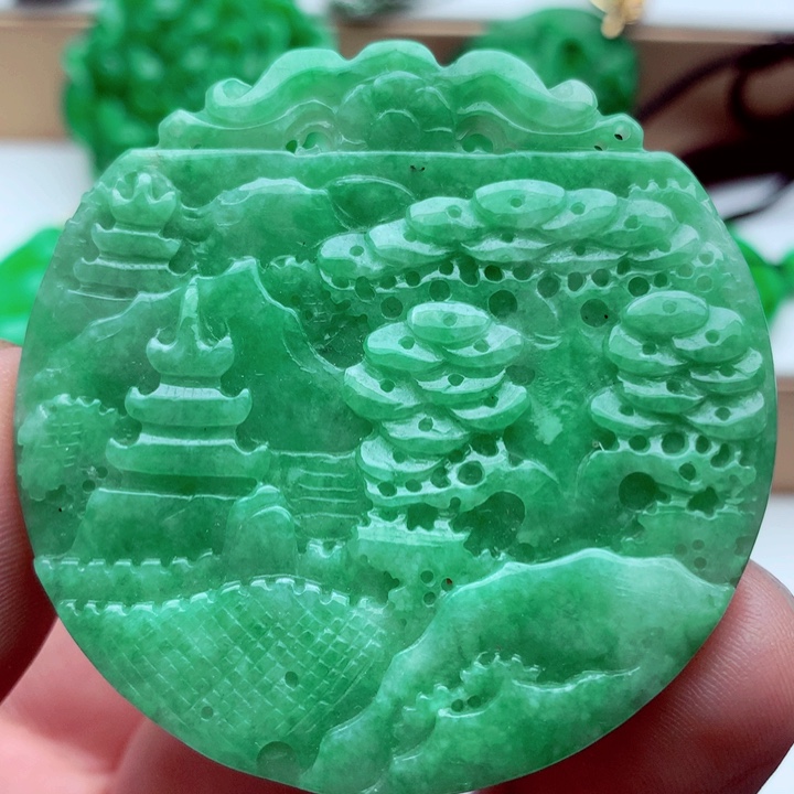 翡翠未镶嵌吊坠(不含链)