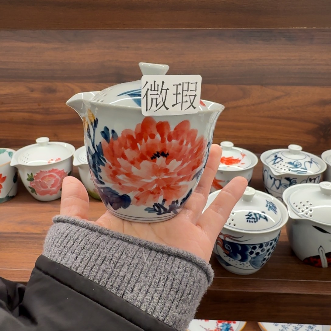 釉下手绘茶具微瑕