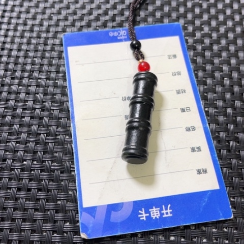 和田玉颈饰未镶嵌和*鸽