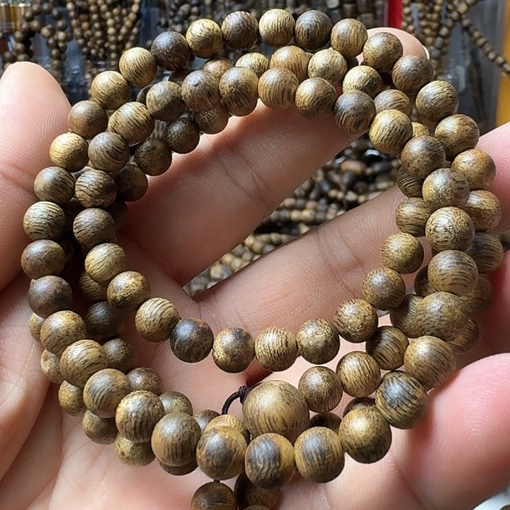 沉香手串乌身手串11克加