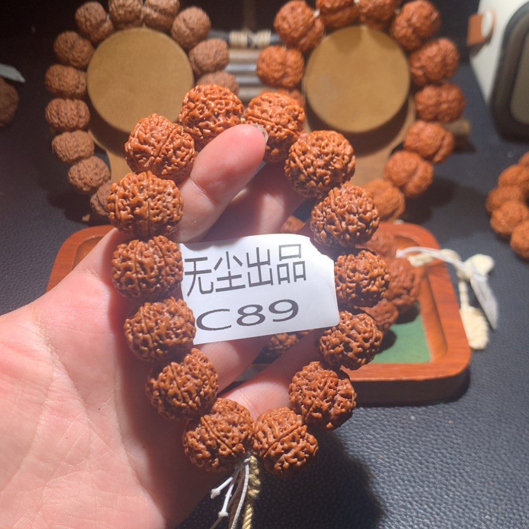 L***水金刚菩提手串21+六瓣定制