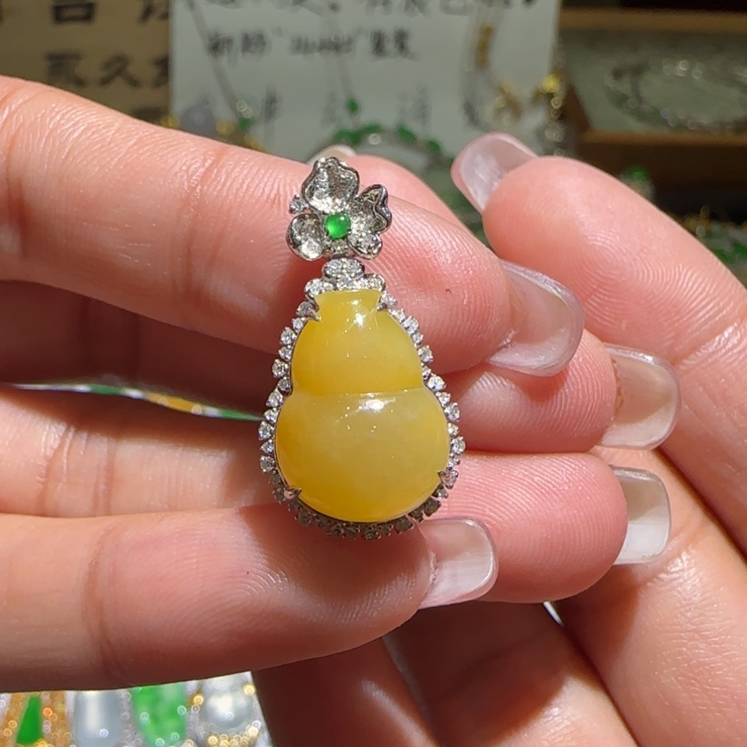 【闪购商品】翡翠颈饰18K金镶嵌缅甸