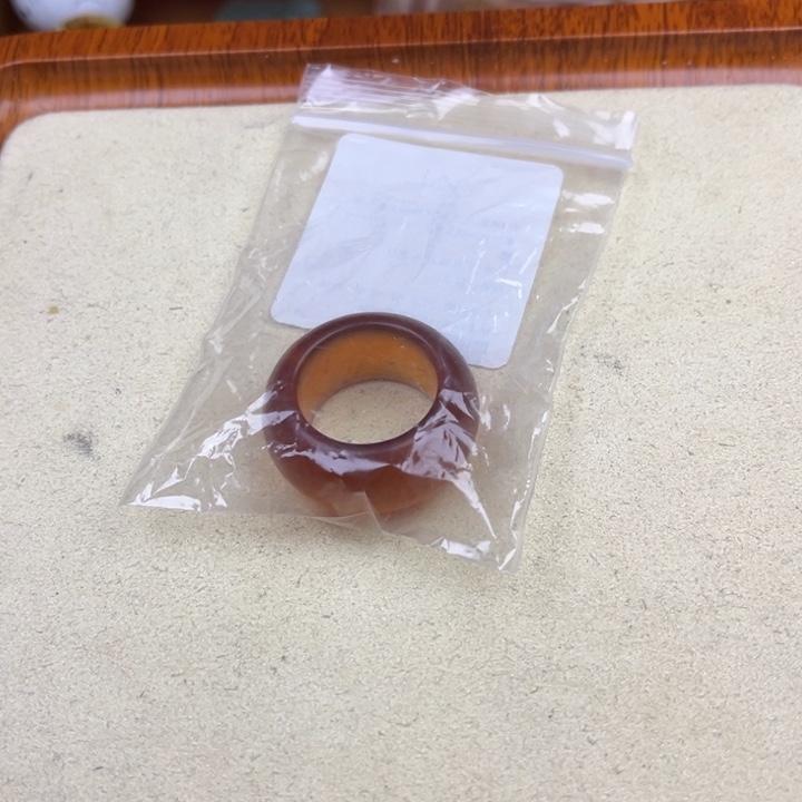 就***了蛇纹石玉未镶嵌戒圈