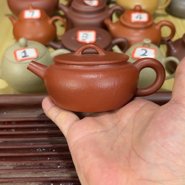 咕***噜茶壶紫砂全手降坡泥大彬诗意120毫升左右
