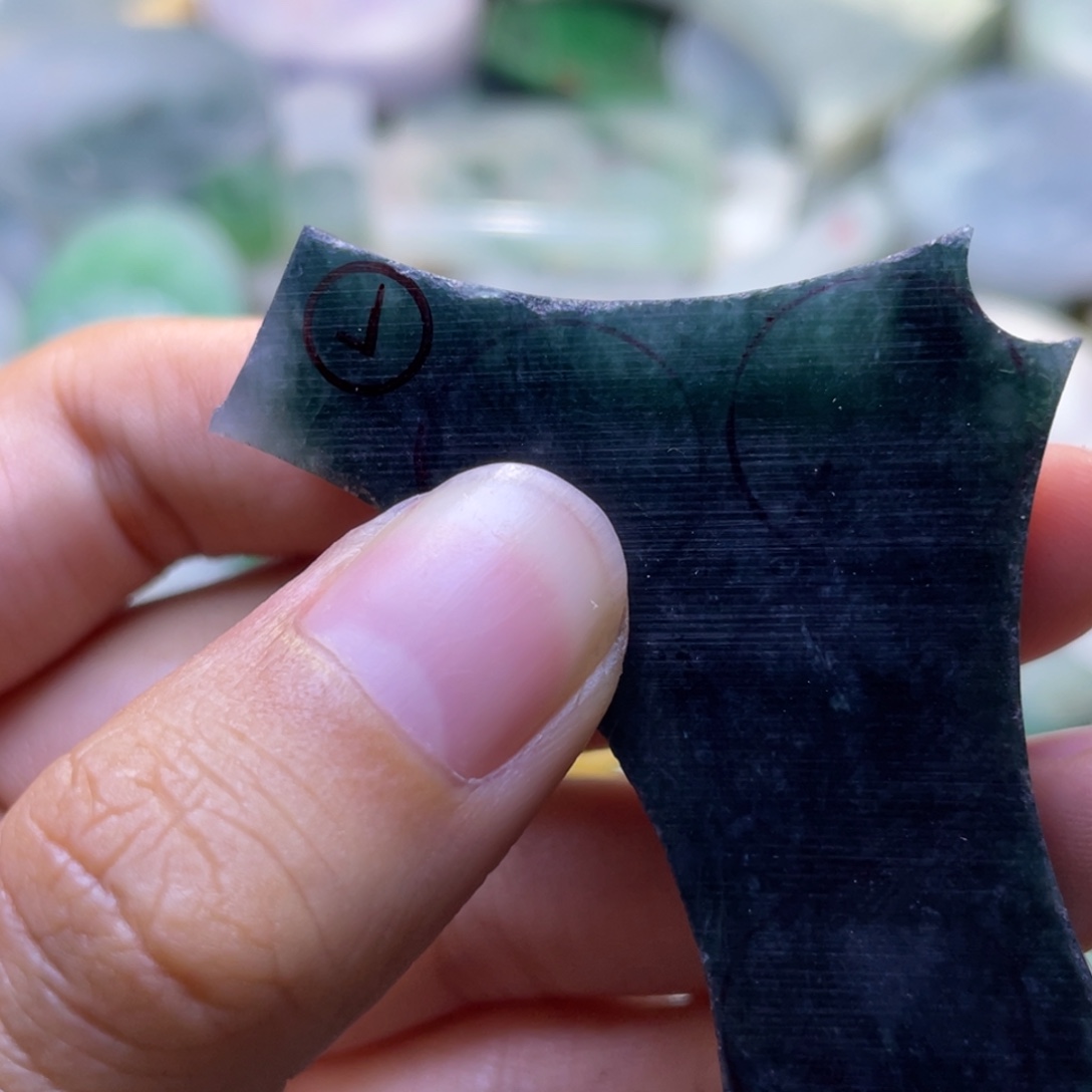 香***拿定制翡翠未镶嵌翡翠