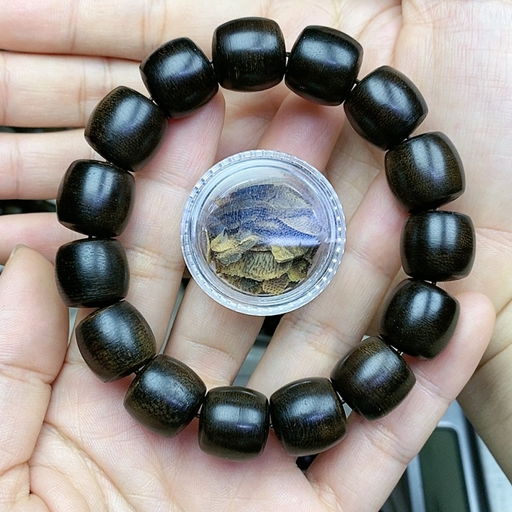 沉香碎屑沉香越南芽庄白棋楠