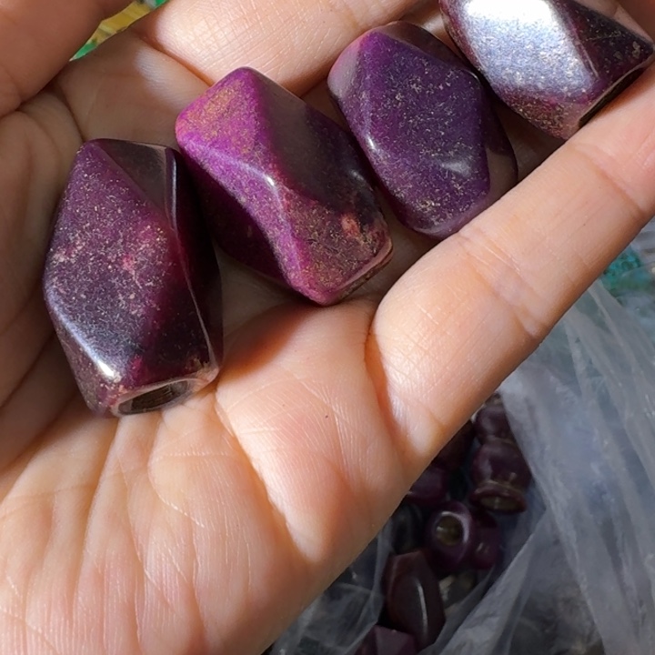 哎***呵玛瑙/玉髓合金颈饰