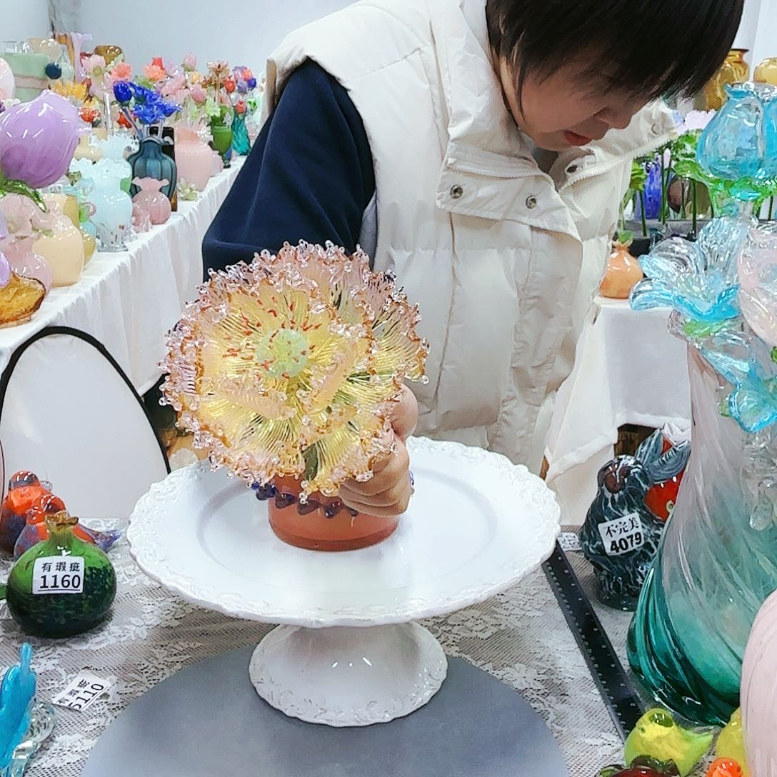 福利不退不换琉璃花瓶艺术品