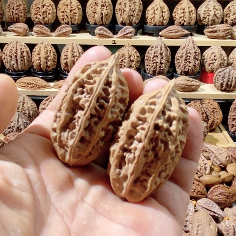 文玩核桃把件瓜条