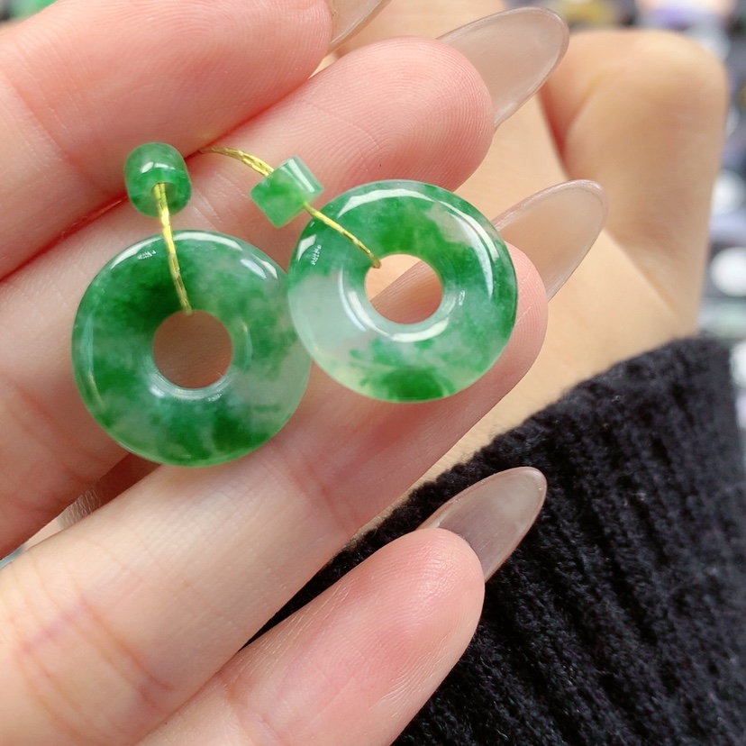 【闪购商品】翡翠戒指未镶嵌甜甜圈