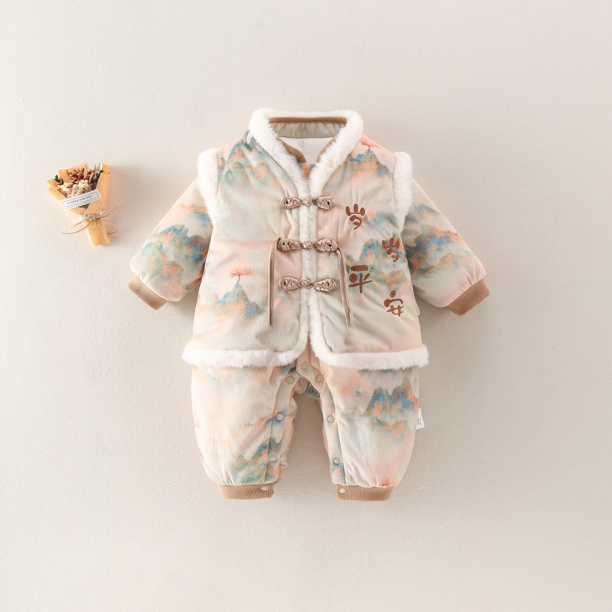 新生婴儿深秋冬季国风纯棉哈衣男女宝宝外出服户外可爱连体衣