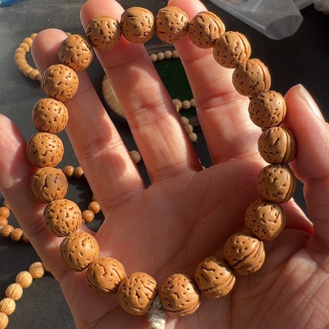 小桃核福利手串50 12➕