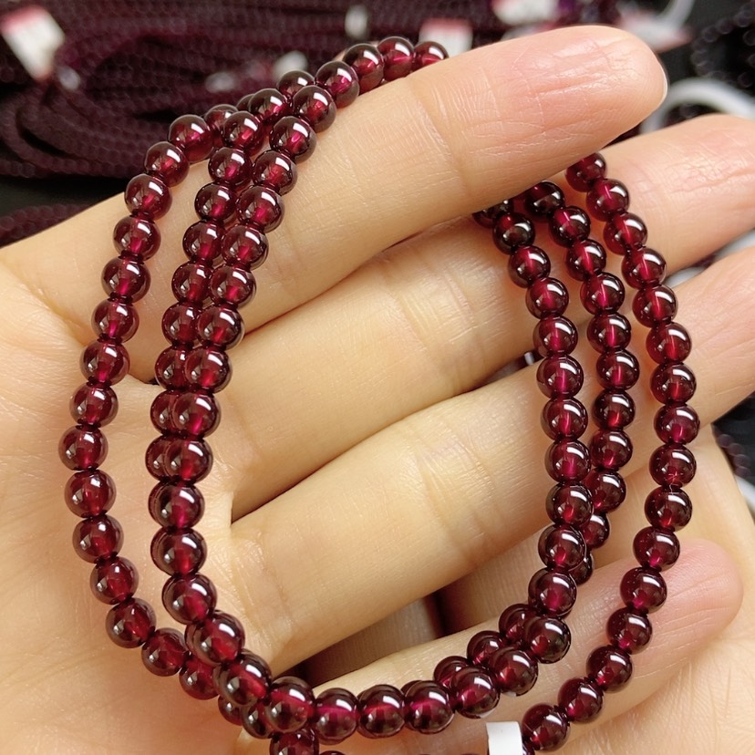 【闪购商品】石榴石手链未镶嵌4.5