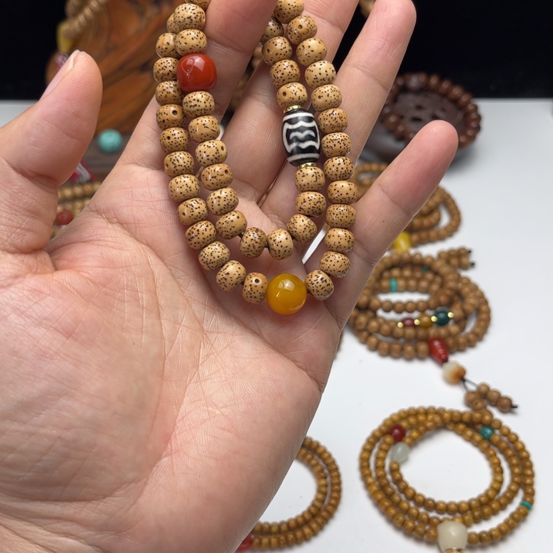 爱****吊坠星月菩提菩提