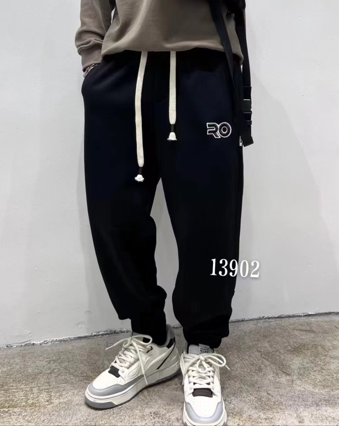 13902潮男加绒休闲裤1(年货)