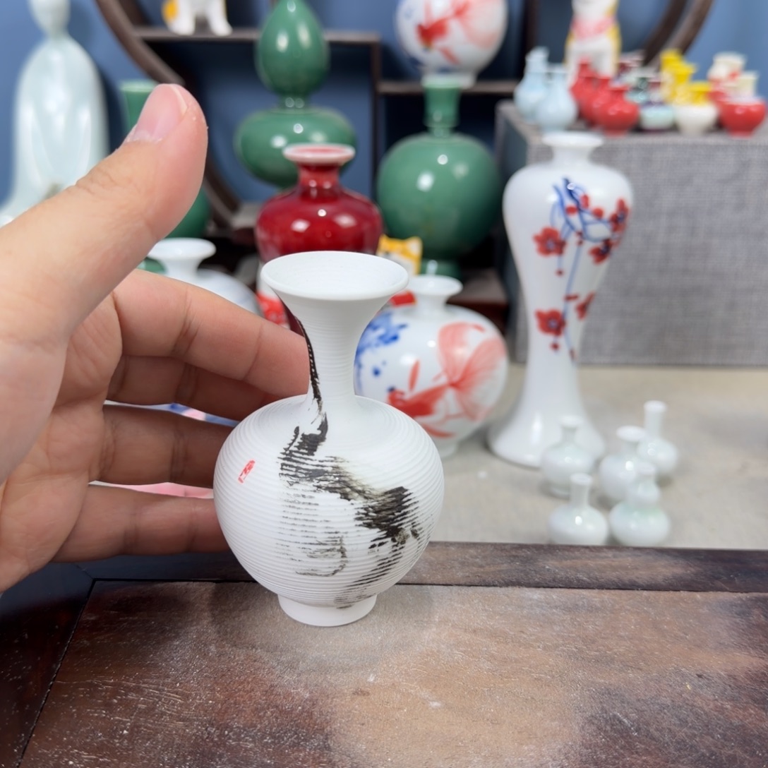 陶瓷手工小花器摆件