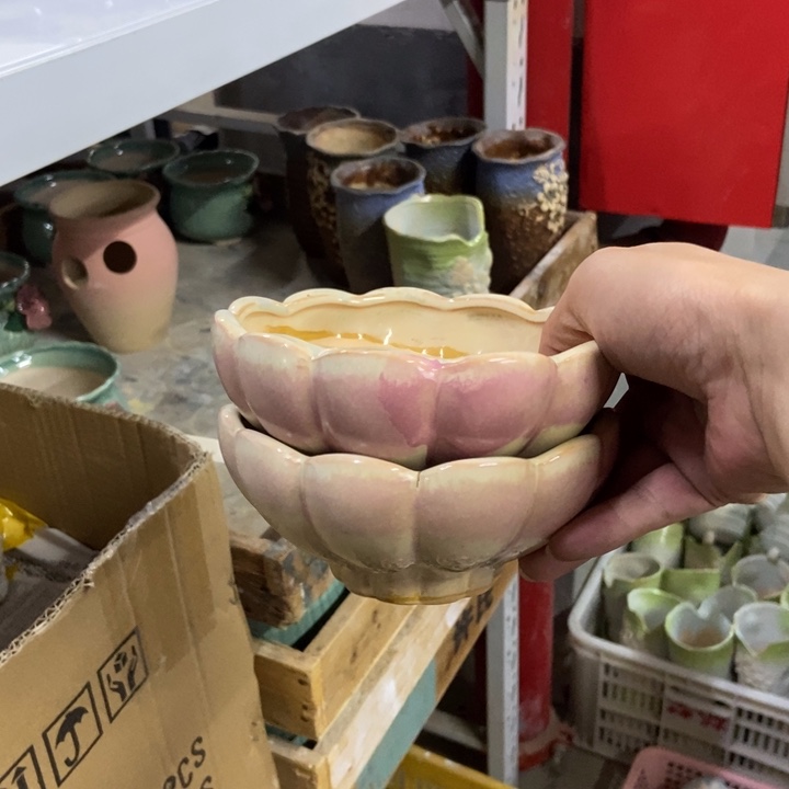 花盆单场满9.9发货13*6瑕疵