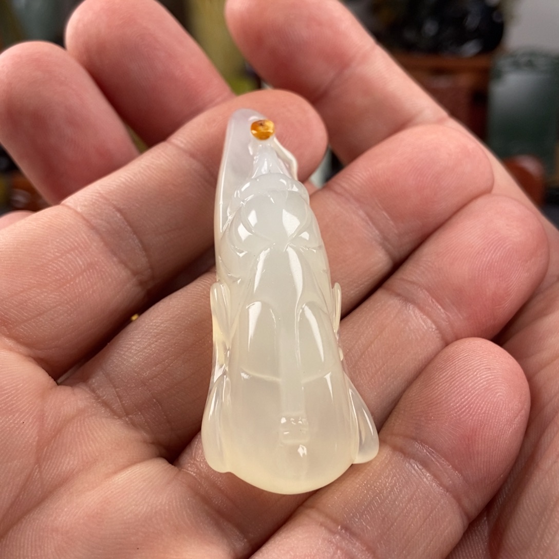 曙***光岫玉未镶嵌手把件