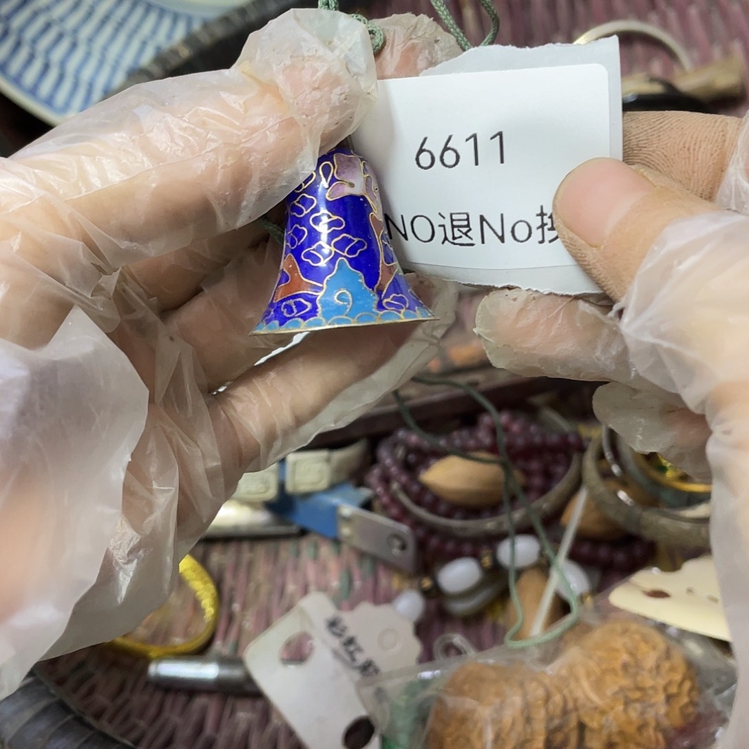 @***航瓷片6611号工艺品