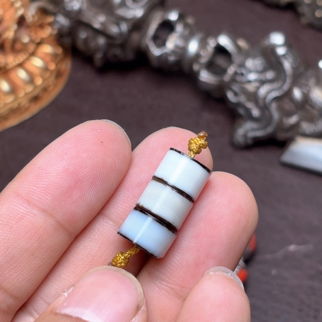 铜星月菩提吊坠项链