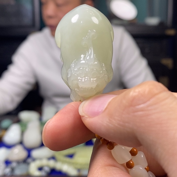 和田玉挂件未镶嵌黄***歌
