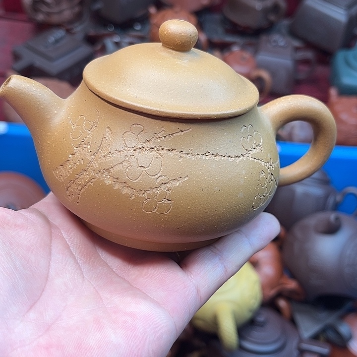 紫砂茶壶瑕疵……………………