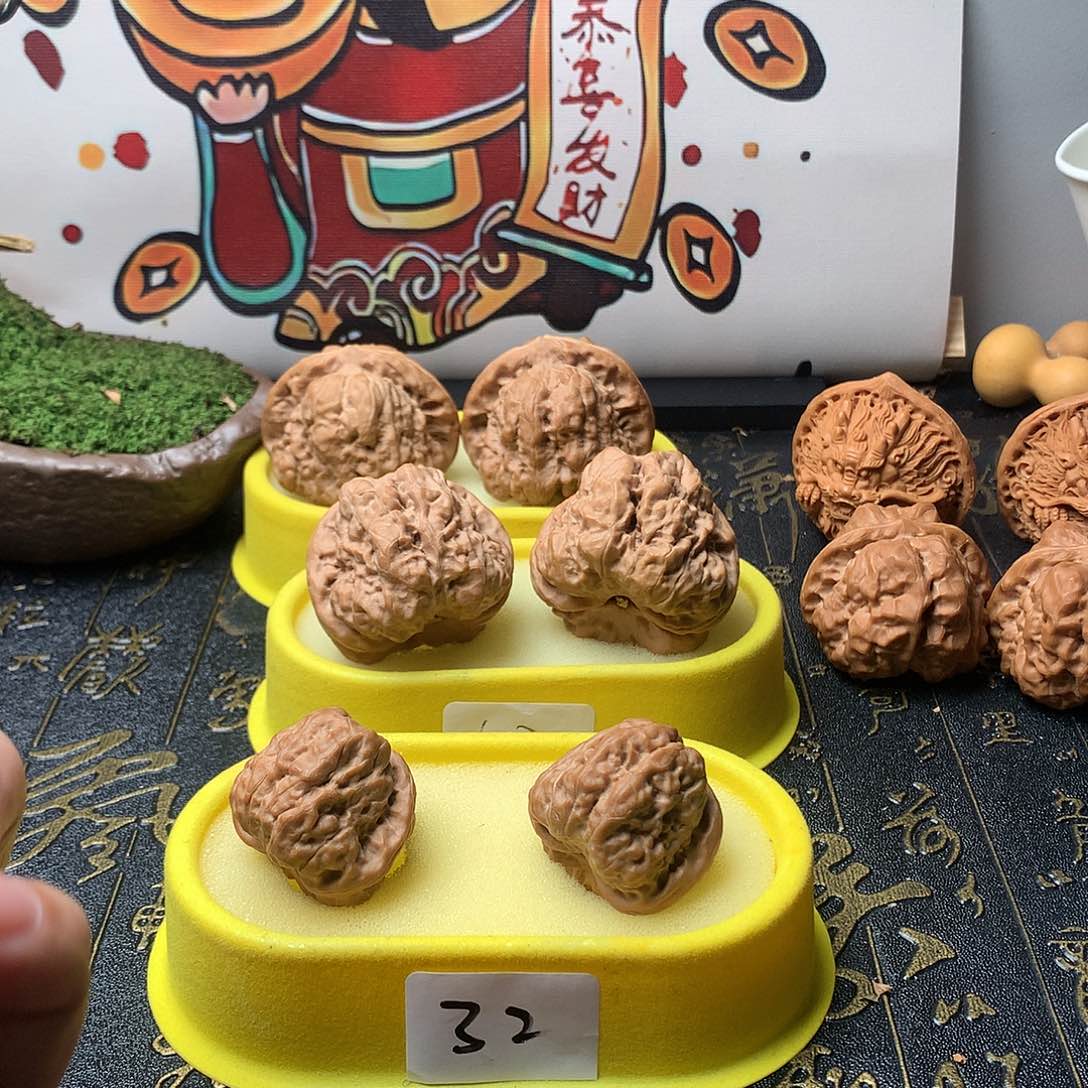 文玩核桃把件8**7来咯摸摸哦哦哦哦哦哦