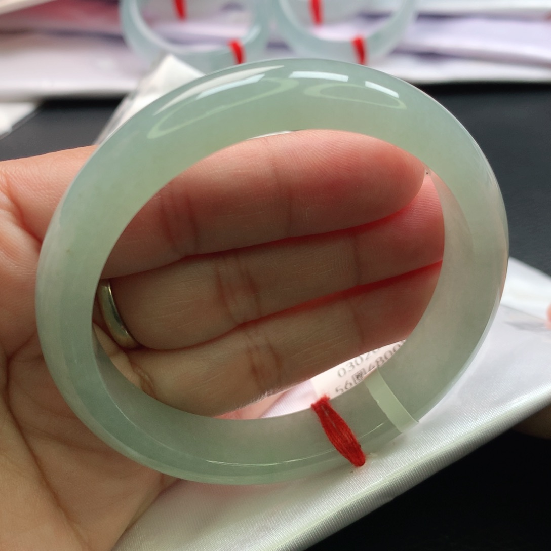 翡翠手镯未镶嵌缅甸56