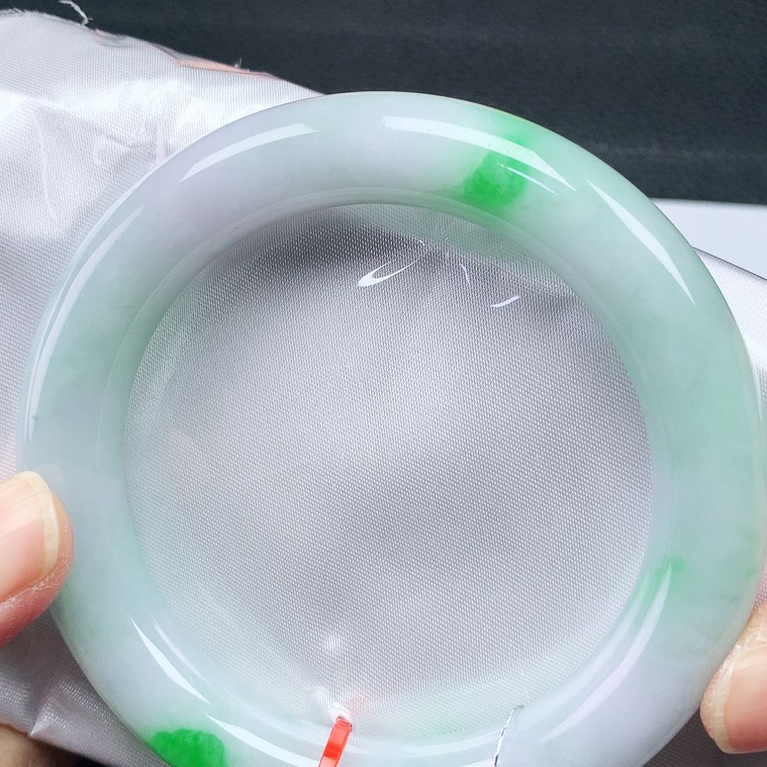 翡翠手镯未镶嵌60+胖