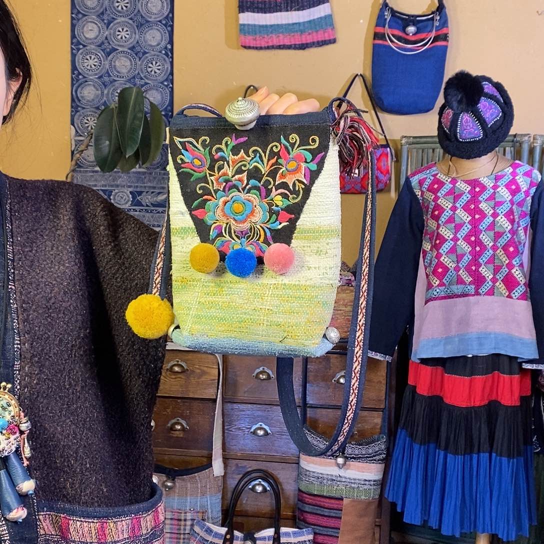 织绣新款手工制作包包