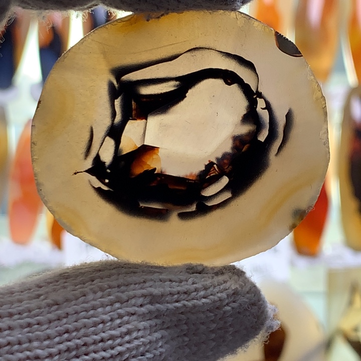 未镶嵌玛瑙/玉髓珠宝半成品86