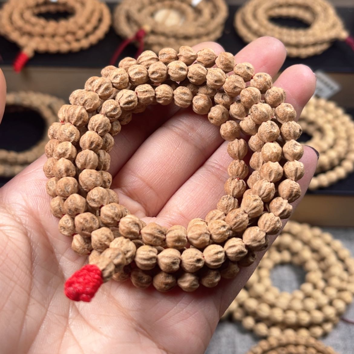 【闪购商品】柏香籽/百香籽吊坠?****〜凹底莲花