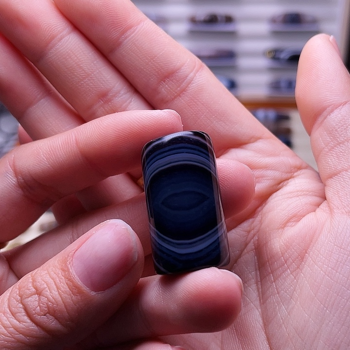 平***安玛瑙/玉髓未镶嵌颈饰