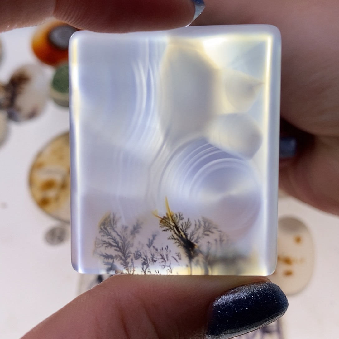 未镶嵌玛瑙/玉髓珠宝奇石