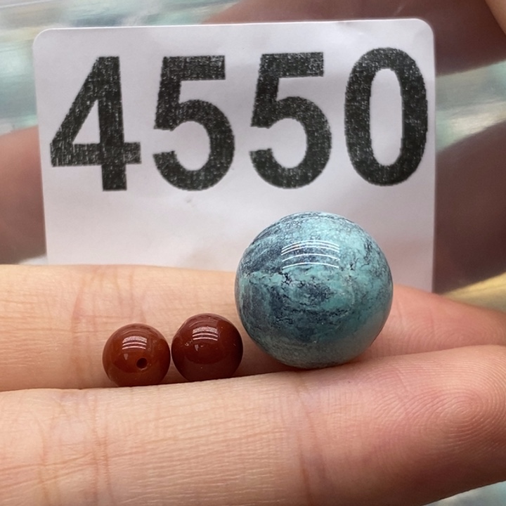 南红玛瑙未镶嵌颈饰