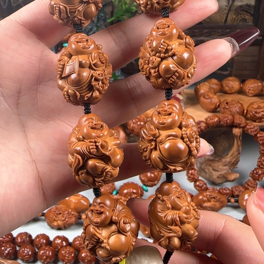 橄榄核手串/手链宽2.4梅林鸡血红核深雕骑兽弥勒佛手串手持